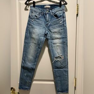 Moussy jeans. Size 25